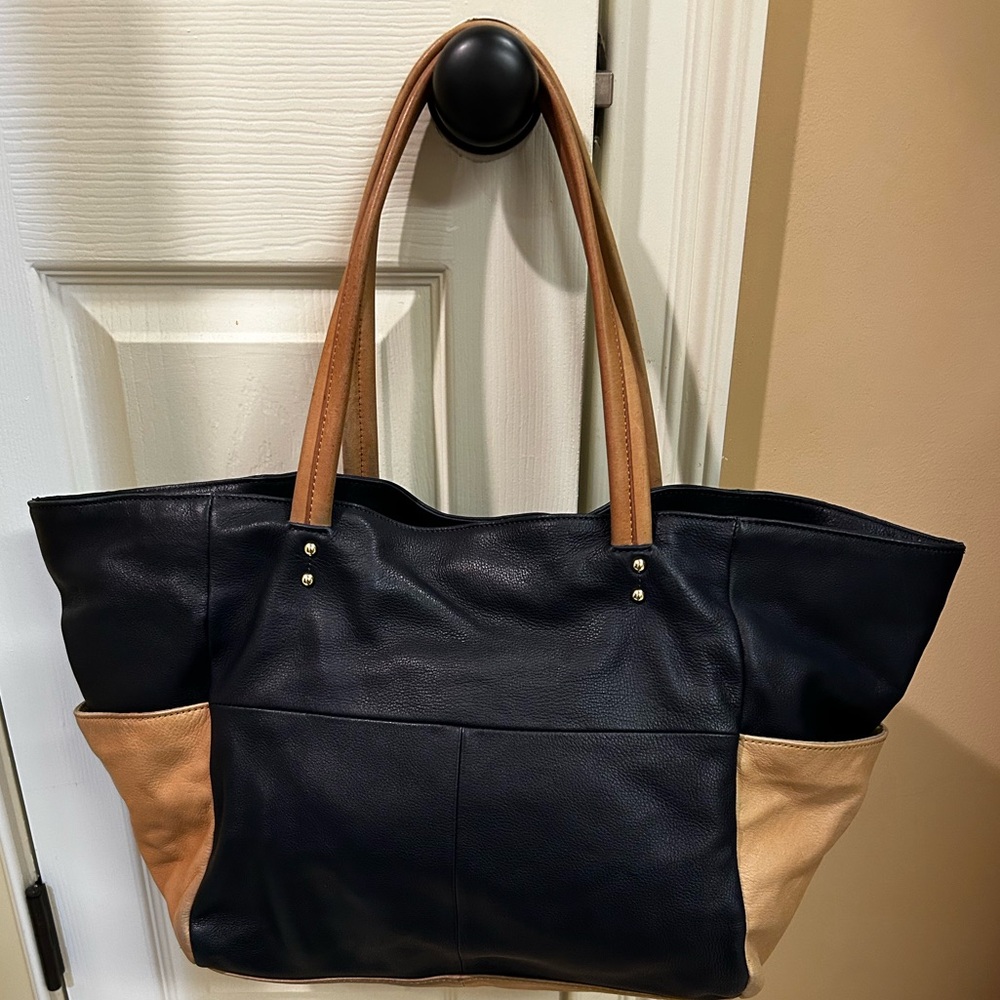 Navy/tan leather tote bag